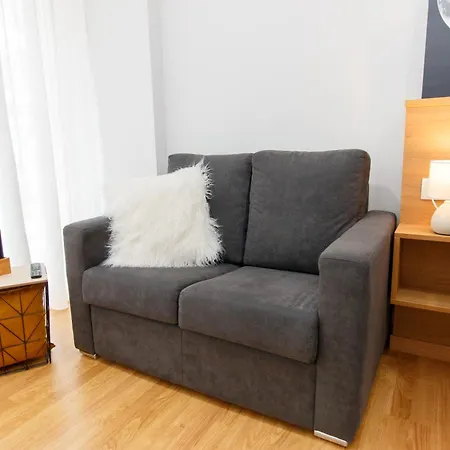 Coruna Vip Centro Апартаменты *