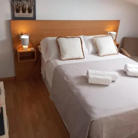 Coruna Vip Centro *
