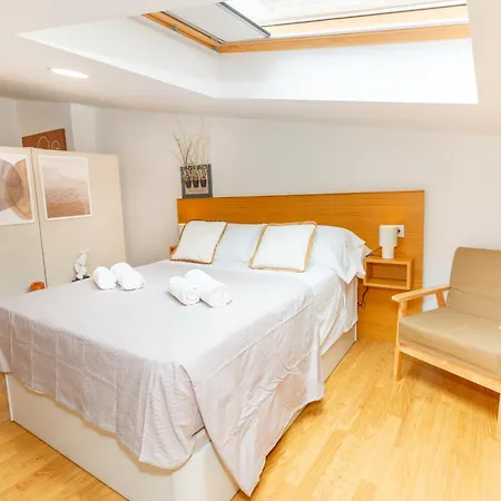 Coruna Vip Centro Apartment